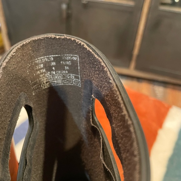 Bogs Kids Black Waterproof Boots - Picture 4 of 4